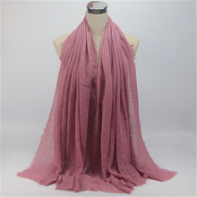 Load image into Gallery viewer, wholesale price 90*180cm women muslim crinkle hijab scarf femme musulman soft cotton headscarf islamic hijab shawls and wraps